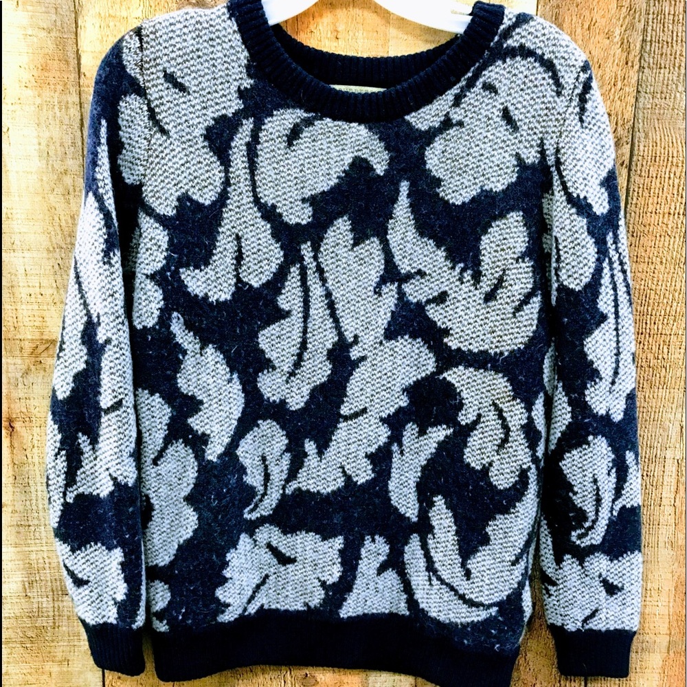 BURBERRY pullover sweater